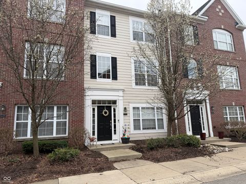 8222 Katrina Way Fishers IN 46038