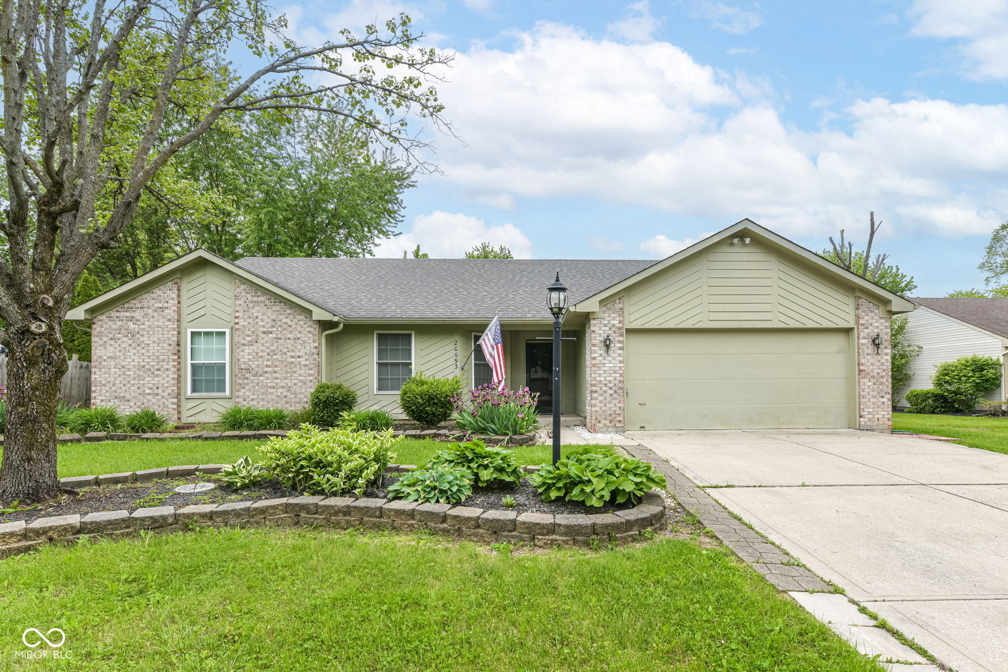 Photo 1 of 32 — 20693 Alpine Drive, Noblesville, IN 46062