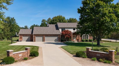 8304 W Mulligan Lane Columbus IN 47201