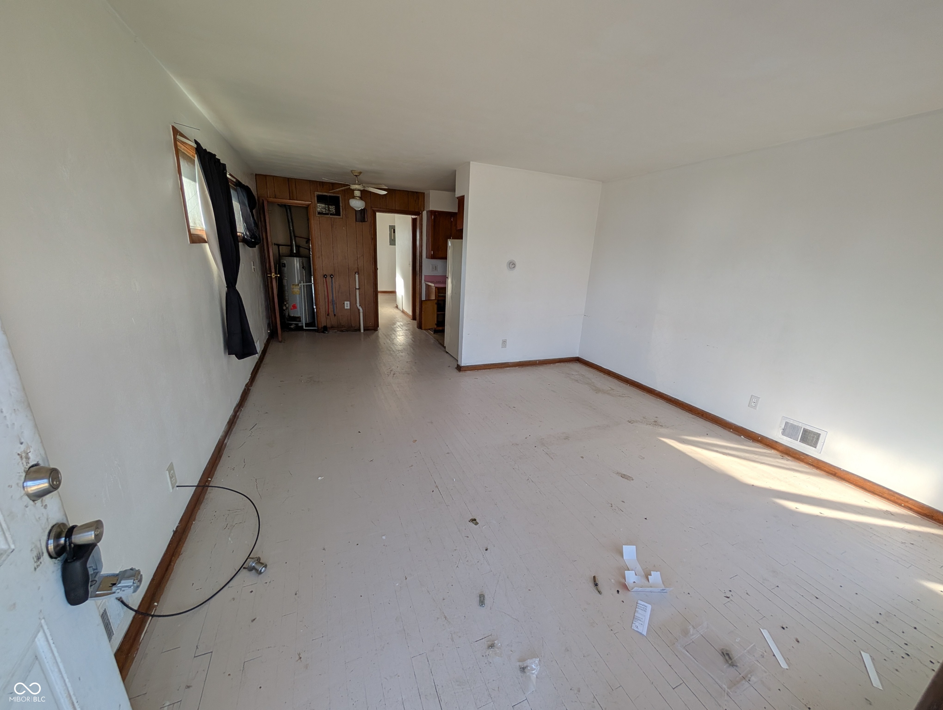 421 W 2nd Street