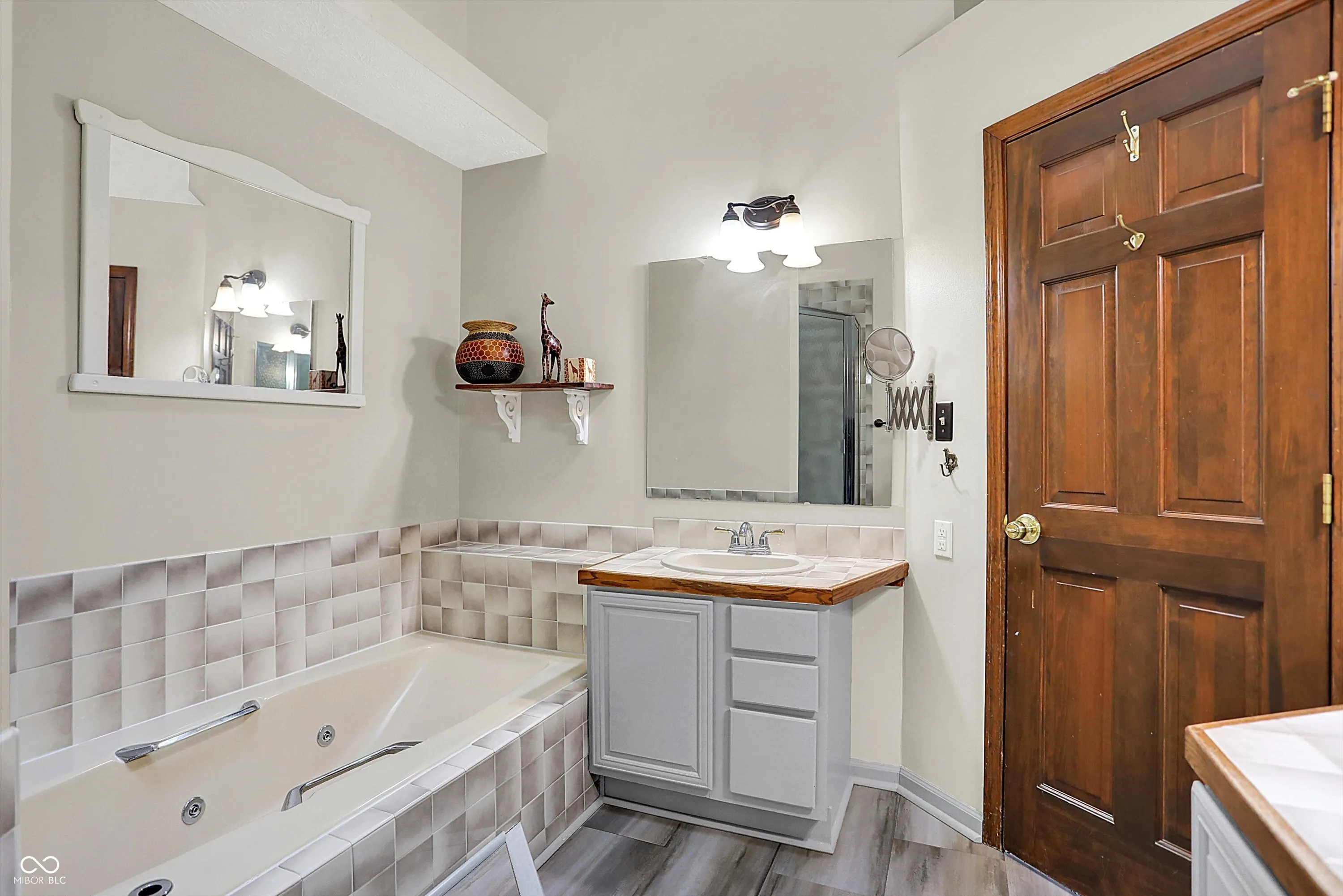 Indianapolis, Indiana 46256, United States, 3 Bedrooms Bedrooms, ,3 BathroomsBathrooms,Residential,Active,4898