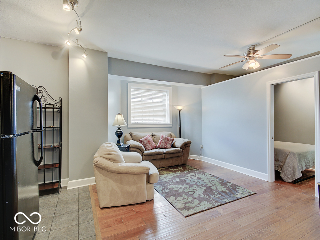 230 E 9th Street APT 108