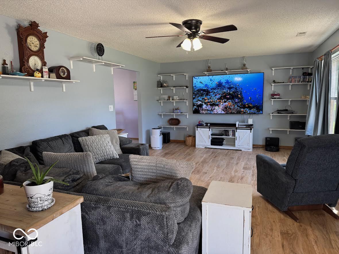 1214 Lindsey Lane