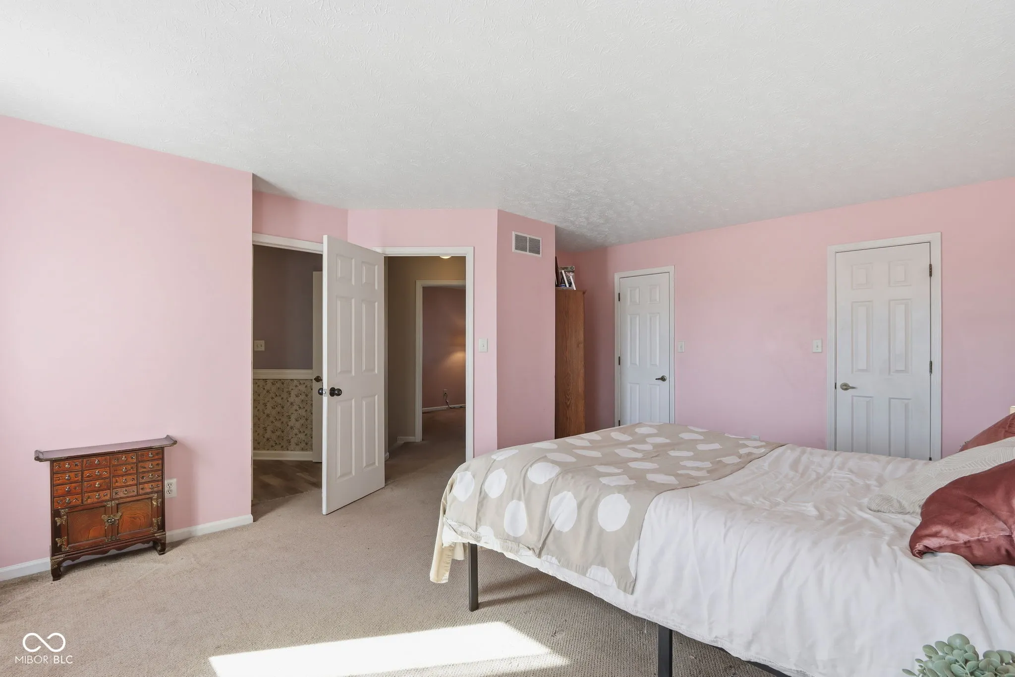 Indianapolis, Indiana 46236, United States, 3 Bedrooms Bedrooms, ,2 BathroomsBathrooms,Residential,Active,230298