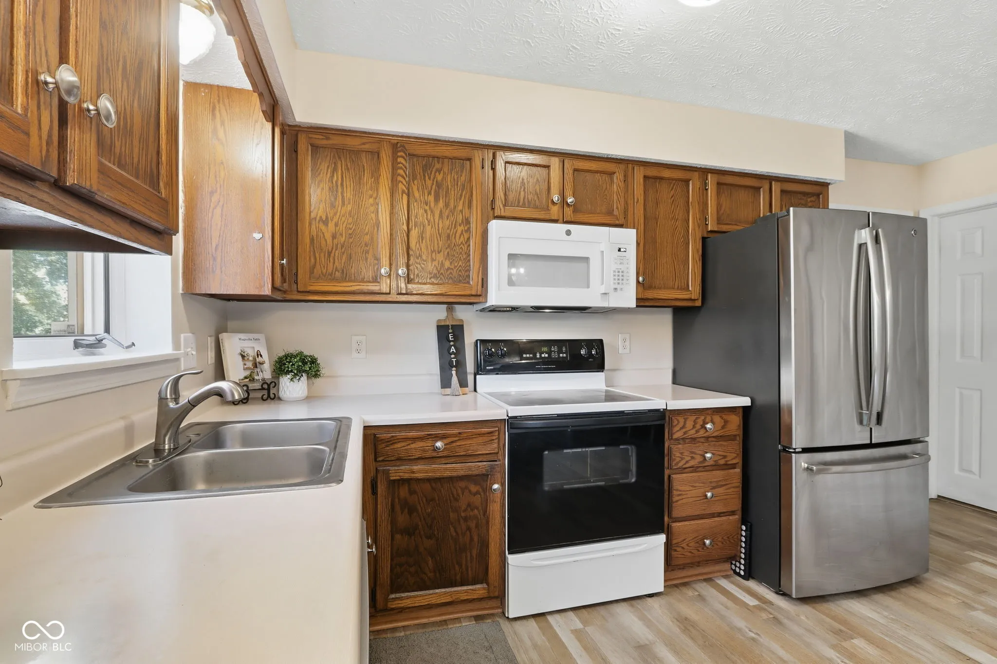 Indianapolis, Indiana 46236, United States, 3 Bedrooms Bedrooms, ,2 BathroomsBathrooms,Residential,Active,230298