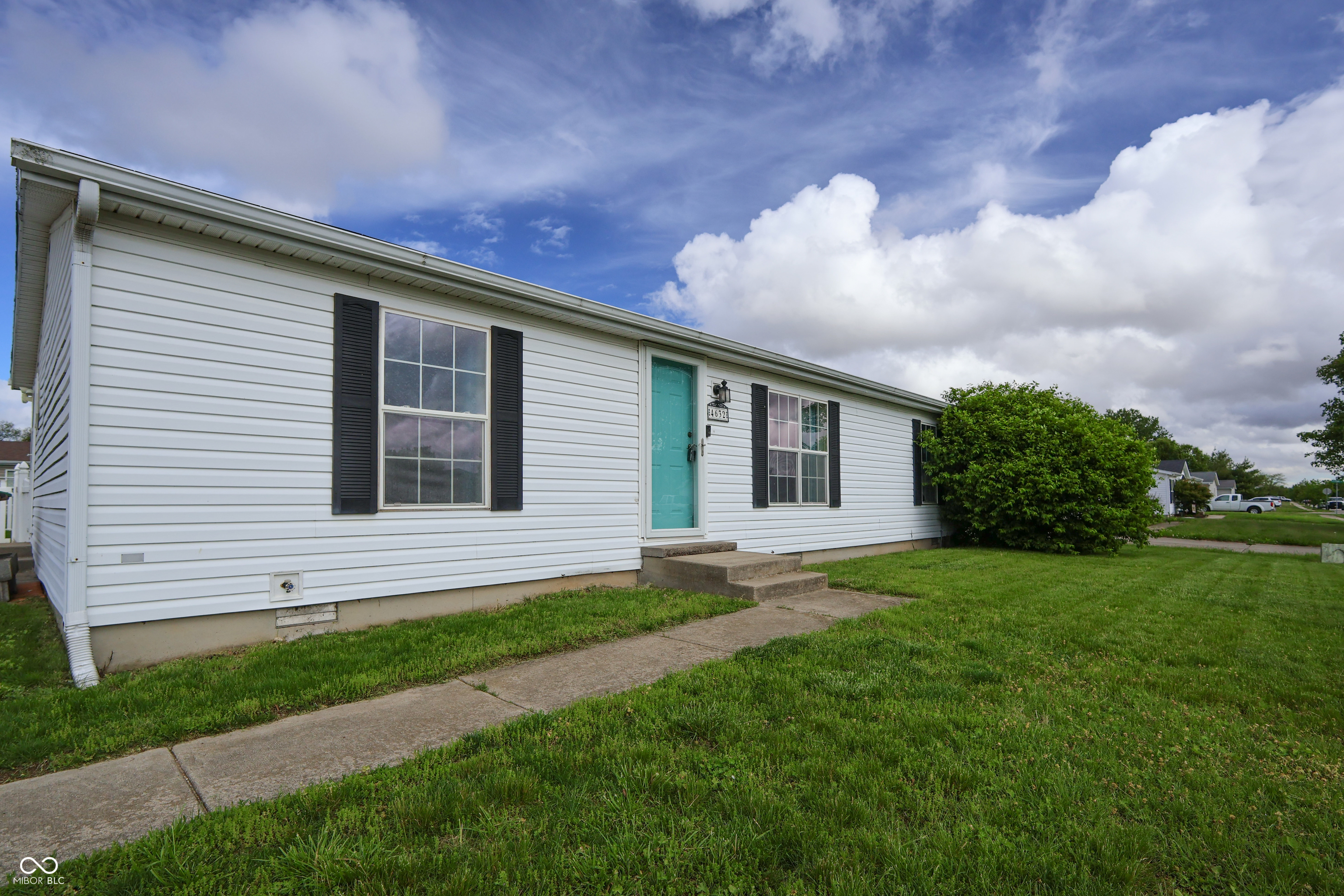 4632 Willowbrook Drive
