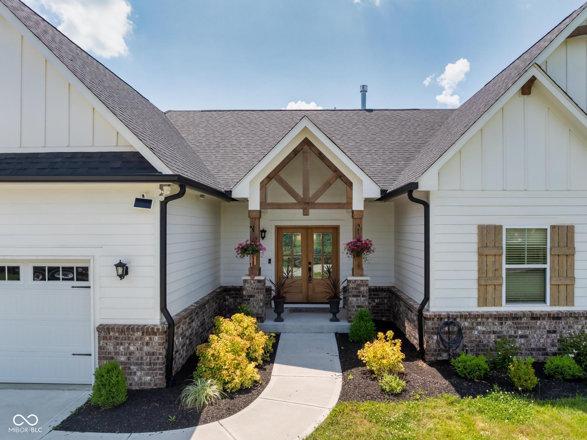 320 Briar Hill Drive