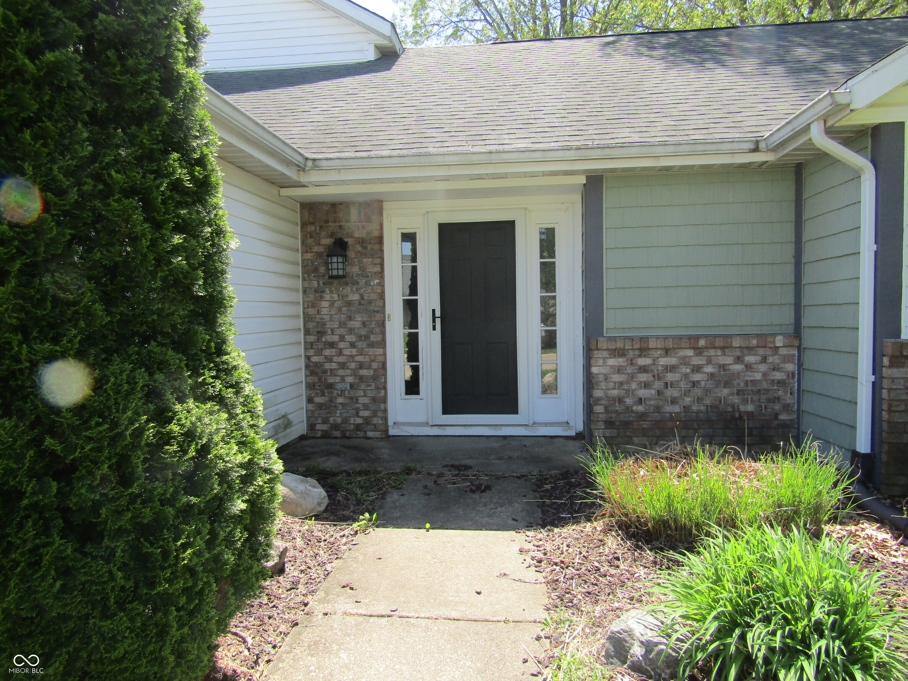 1401 Southport Drive