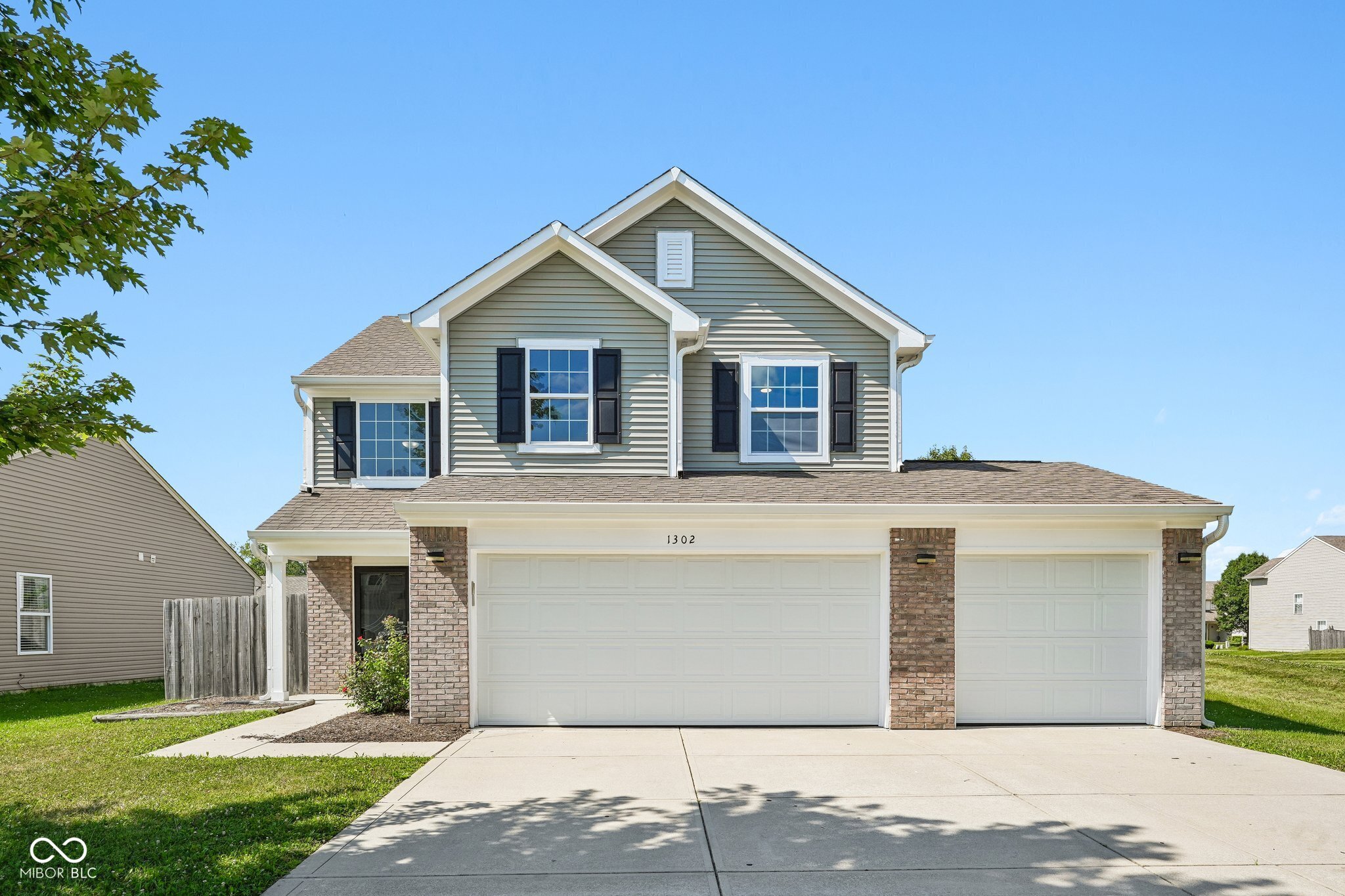 Photo 1 of 54 — 1302 Grand Canyon Circle, Franklin, IN 46131