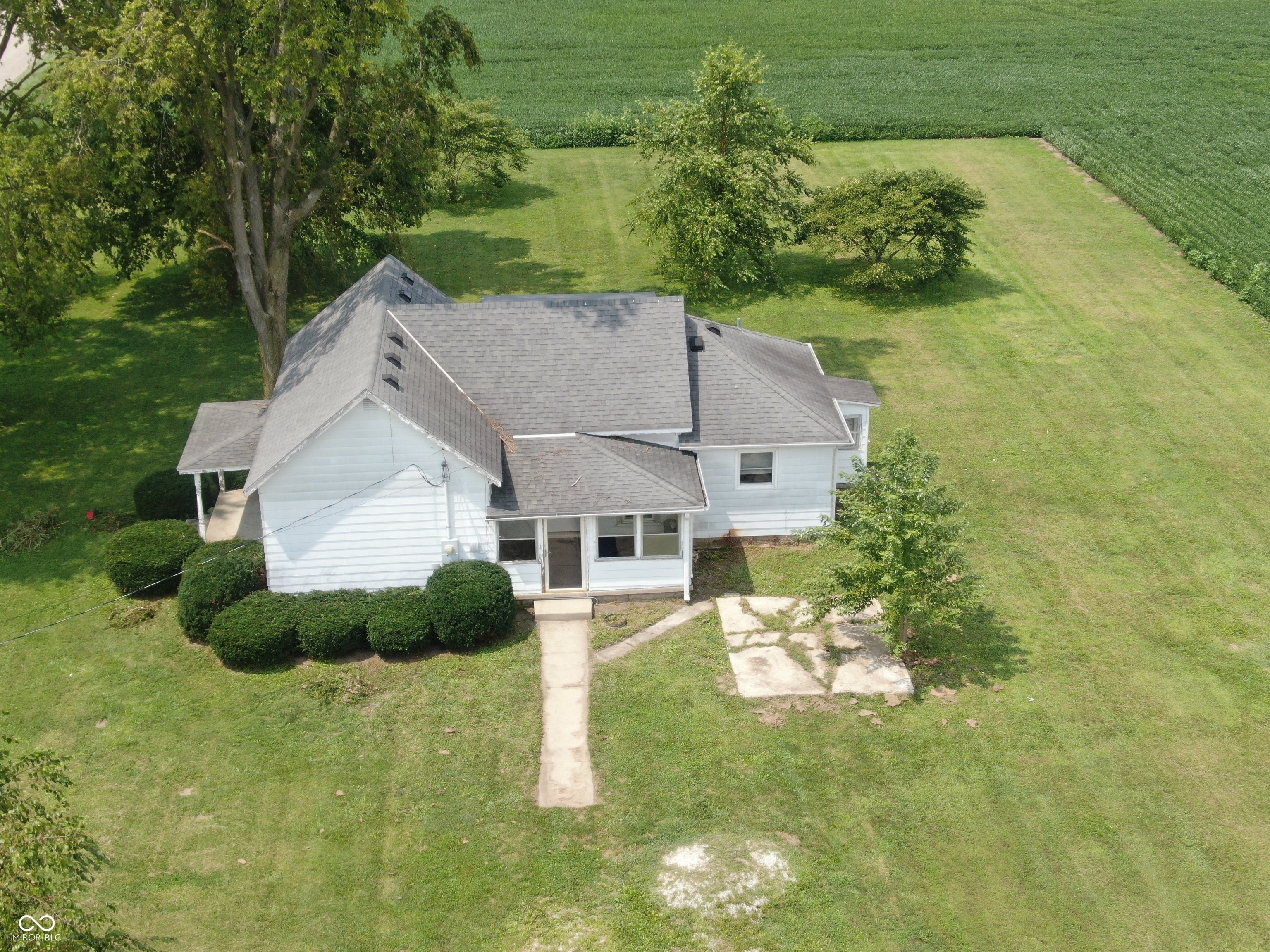 1914 N 600 Road E