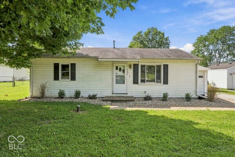 Photo of 4609 Shelbyville Road, Indianapolis, IN 46237 (MLS # 22128241)