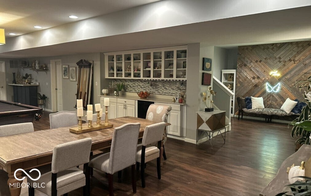 16424 Brookhollow Drive