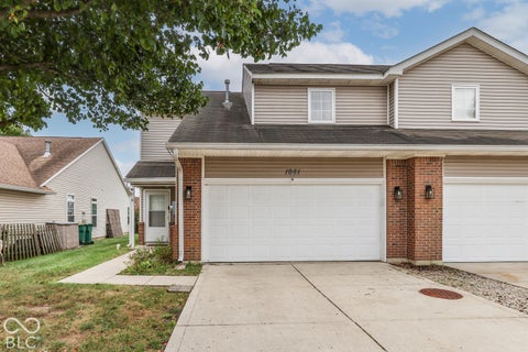 Photo of 1081 Fairlane Court, Franklin, IN 46131 (MLS # 22126732)