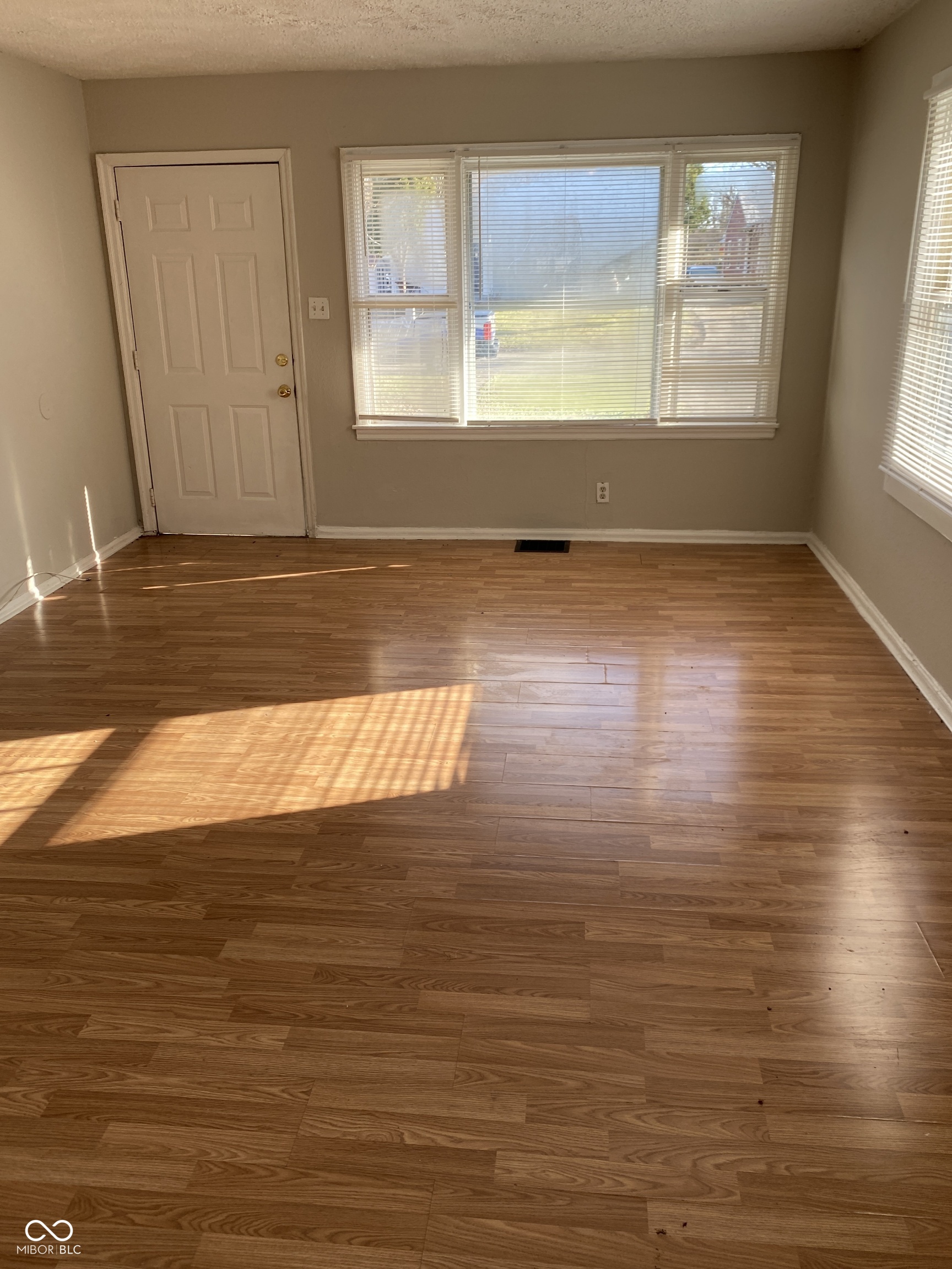 3520 N Butler Avenue