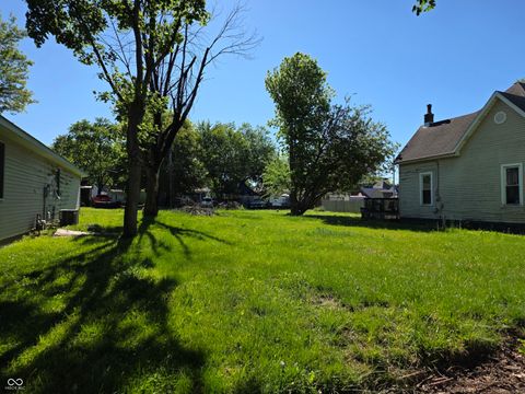 Photo for 736 S Noble Street