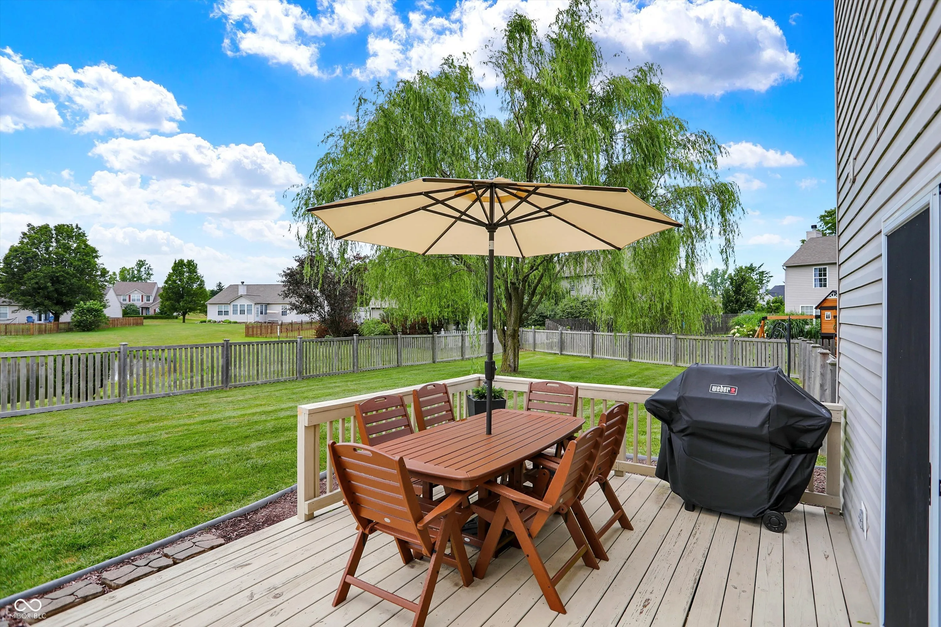 Noblesville, Indiana 46062, United States, 4 Bedrooms Bedrooms, ,3 BathroomsBathrooms,Residential,Pending,167088