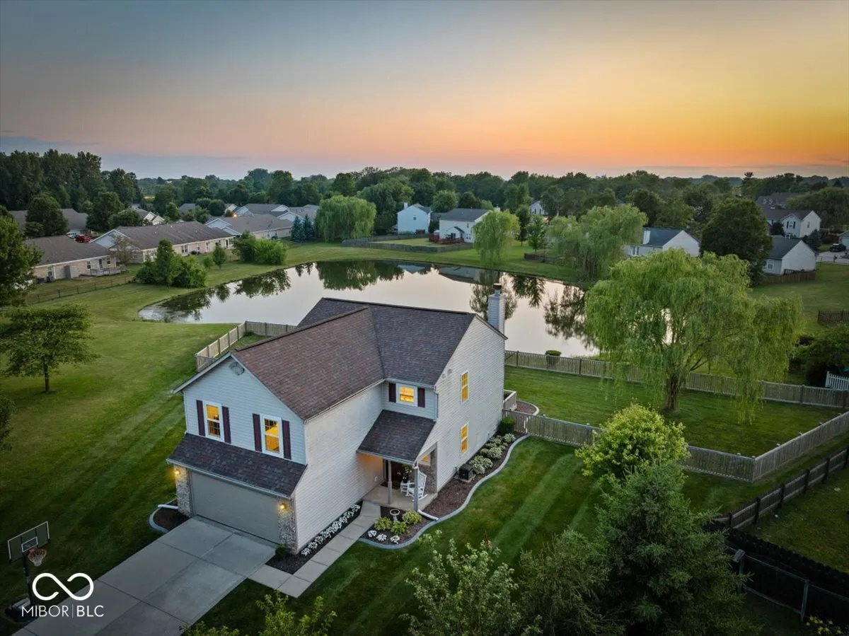 Noblesville, Indiana 46062, United States, 4 Bedrooms Bedrooms, ,3 BathroomsBathrooms,Residential,Pending,167088