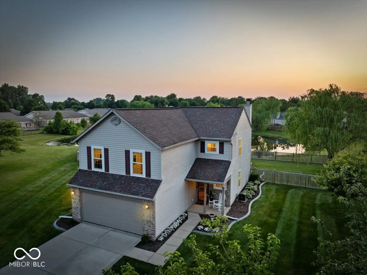 Noblesville, Indiana 46062, United States, 4 Bedrooms Bedrooms, ,3 BathroomsBathrooms,Residential,Pending,167088