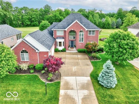 Photo of 11154 Turfgrass Way, Indianapolis, IN 46236 (MLS # 22094214)