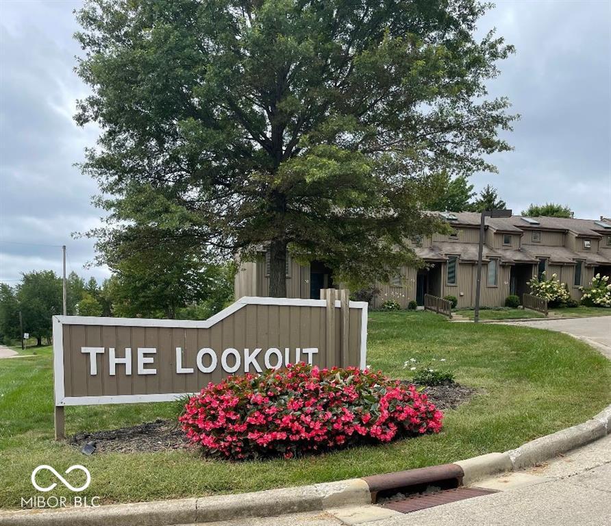 Photo 1 of 8 — 89 Lookout Ridge Drive, Columbus, IN 47201