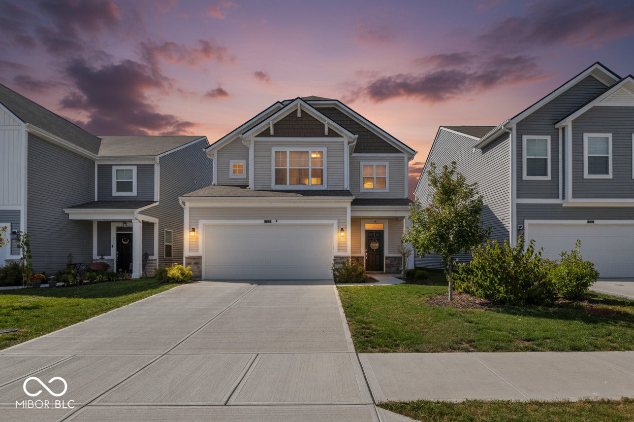 5146 Triple Crown Way