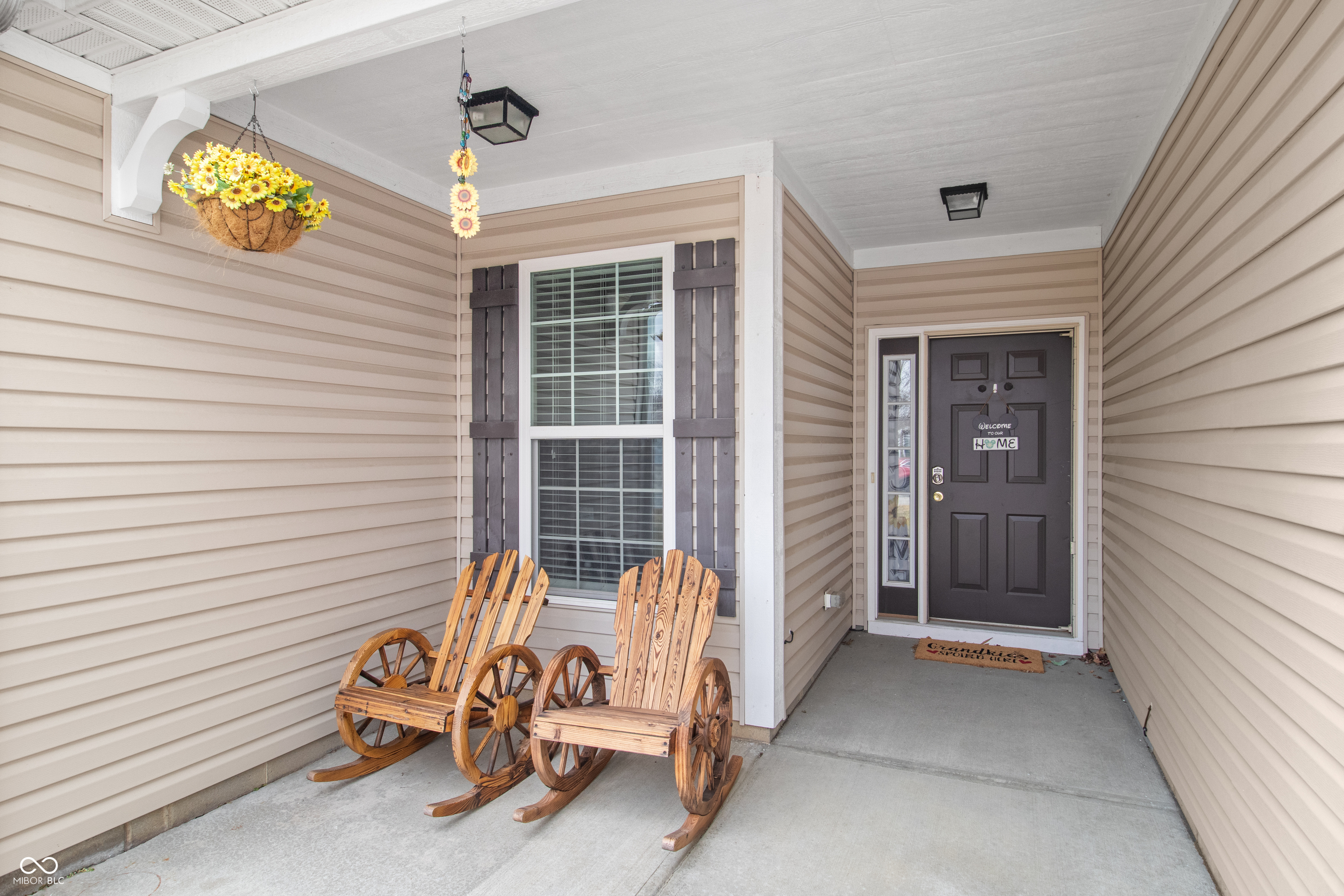 5864 Mustang Terrace