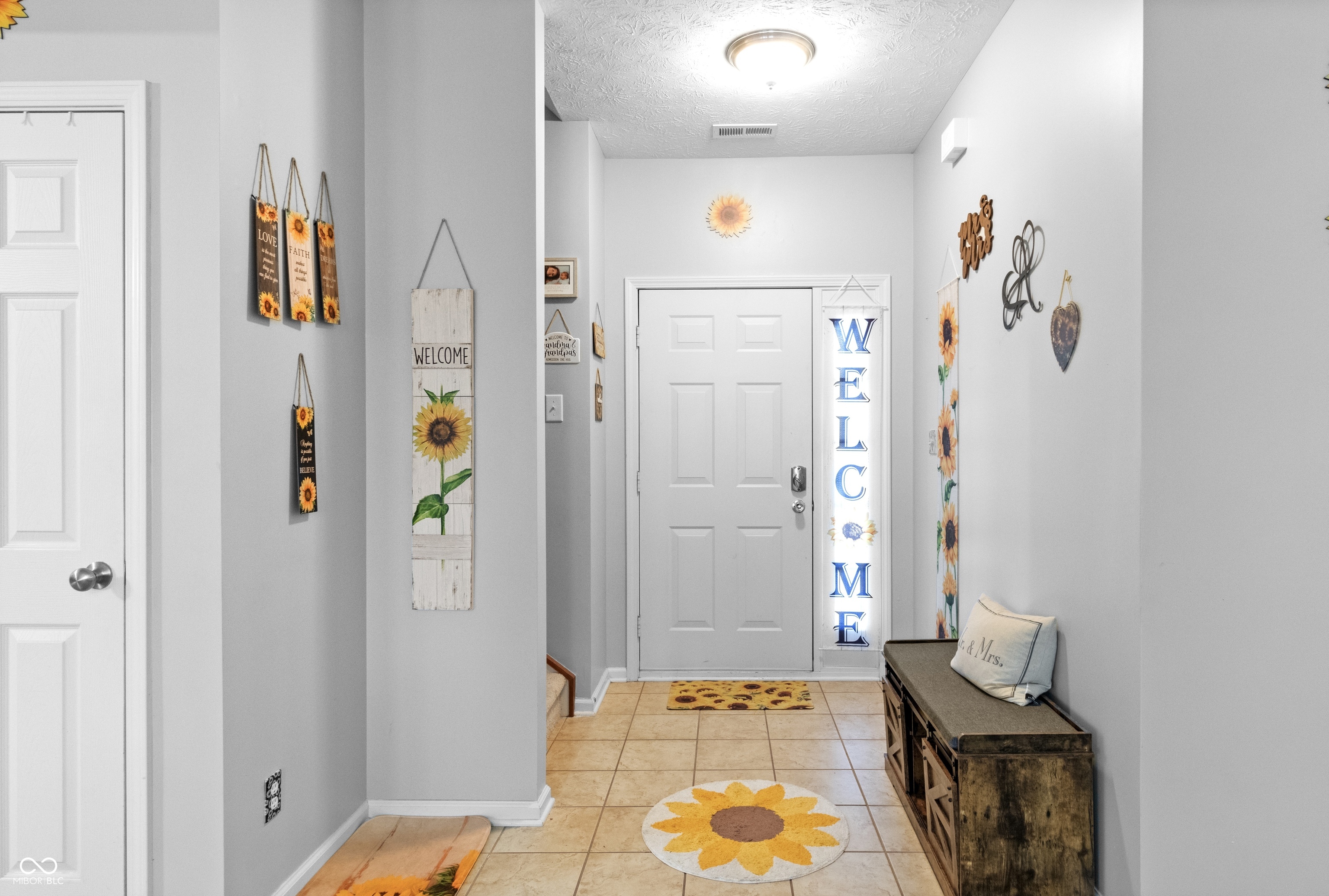 5864 Mustang Terrace