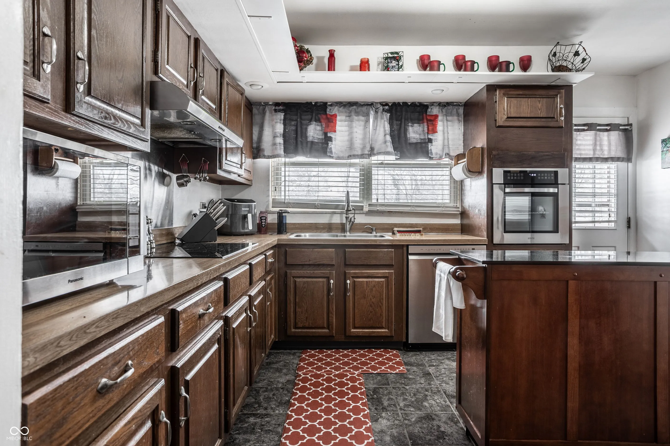 Indianapolis, Indiana 46256, United States, 3 Bedrooms Bedrooms, ,3 BathroomsBathrooms,Residential,Active,251129