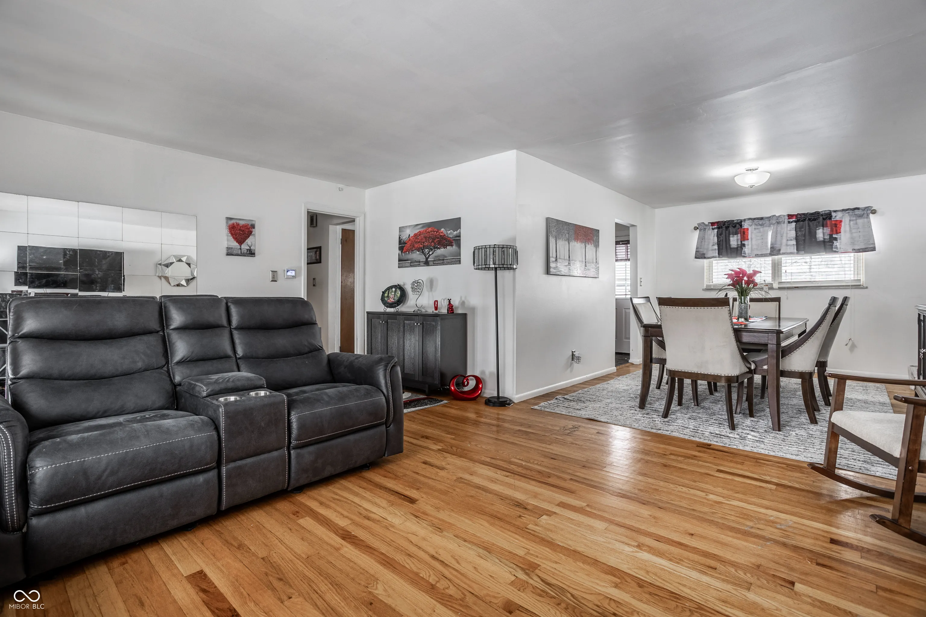 Indianapolis, Indiana 46256, United States, 3 Bedrooms Bedrooms, ,3 BathroomsBathrooms,Residential,Active,251129