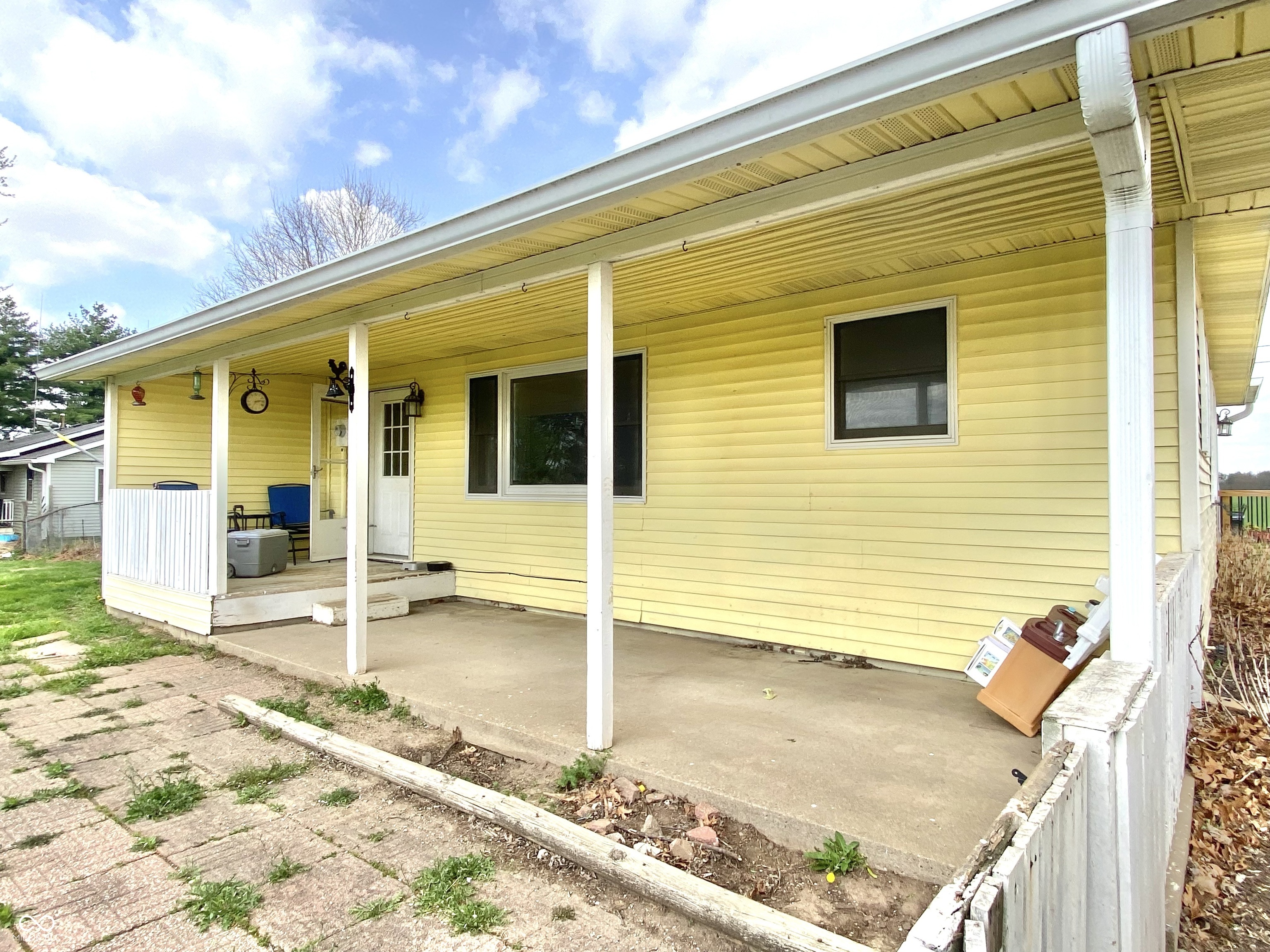 1096 S County Road 600 W