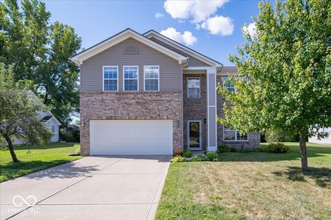 Photo of 2055 Meridian Springs Lane, Greenfield, IN 46140 (MLS # 22052412)