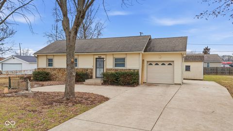 Photo of 3112 S Kercheval Drive, Indianapolis, IN 46239 (MLS # 22081128)