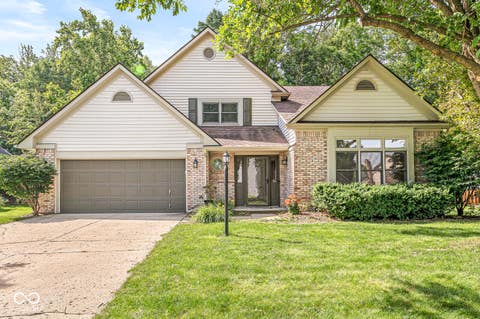 Photo of 7701 Garrick Street, Fishers, IN 46038 (MLS # 22105649)