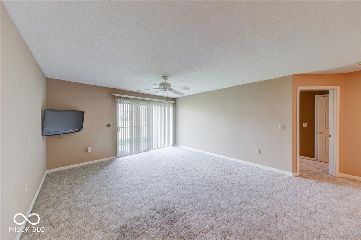 8110 Brookmont Court 104