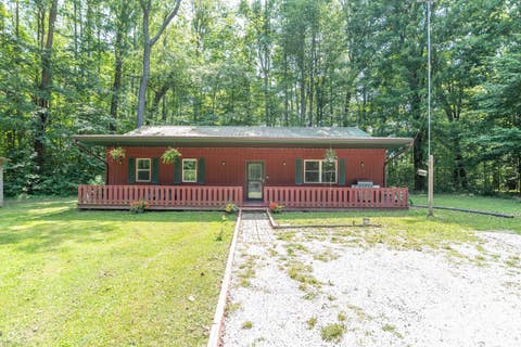 Photo of 8963 W Lewisville Road, Paragon, IN 46166 (MLS # 22118277)