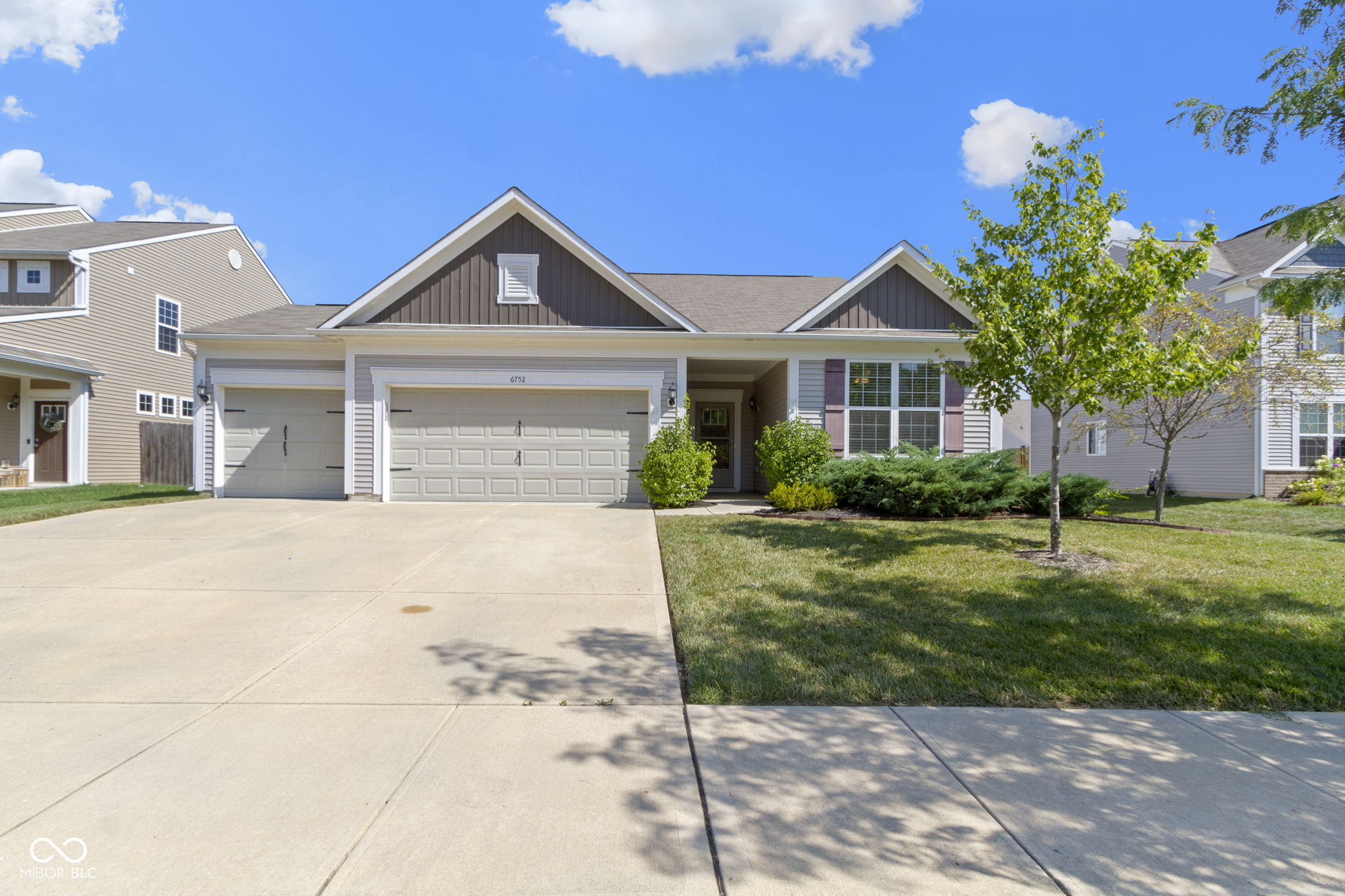 6752 Shooting Star Drive