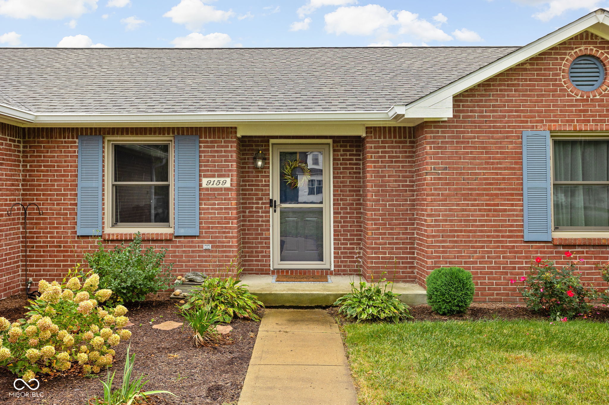 9159 E County Road 400 N