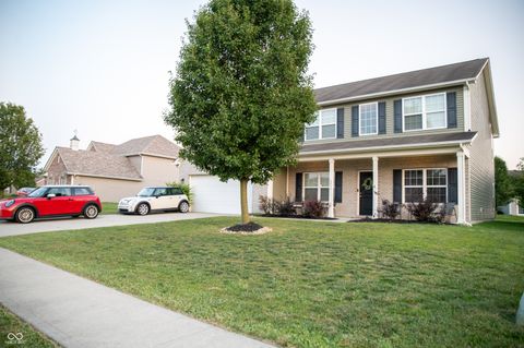 Photo of 6431 W Whispering Way, Greenfield, IN 46140 (MLS # 22067667)