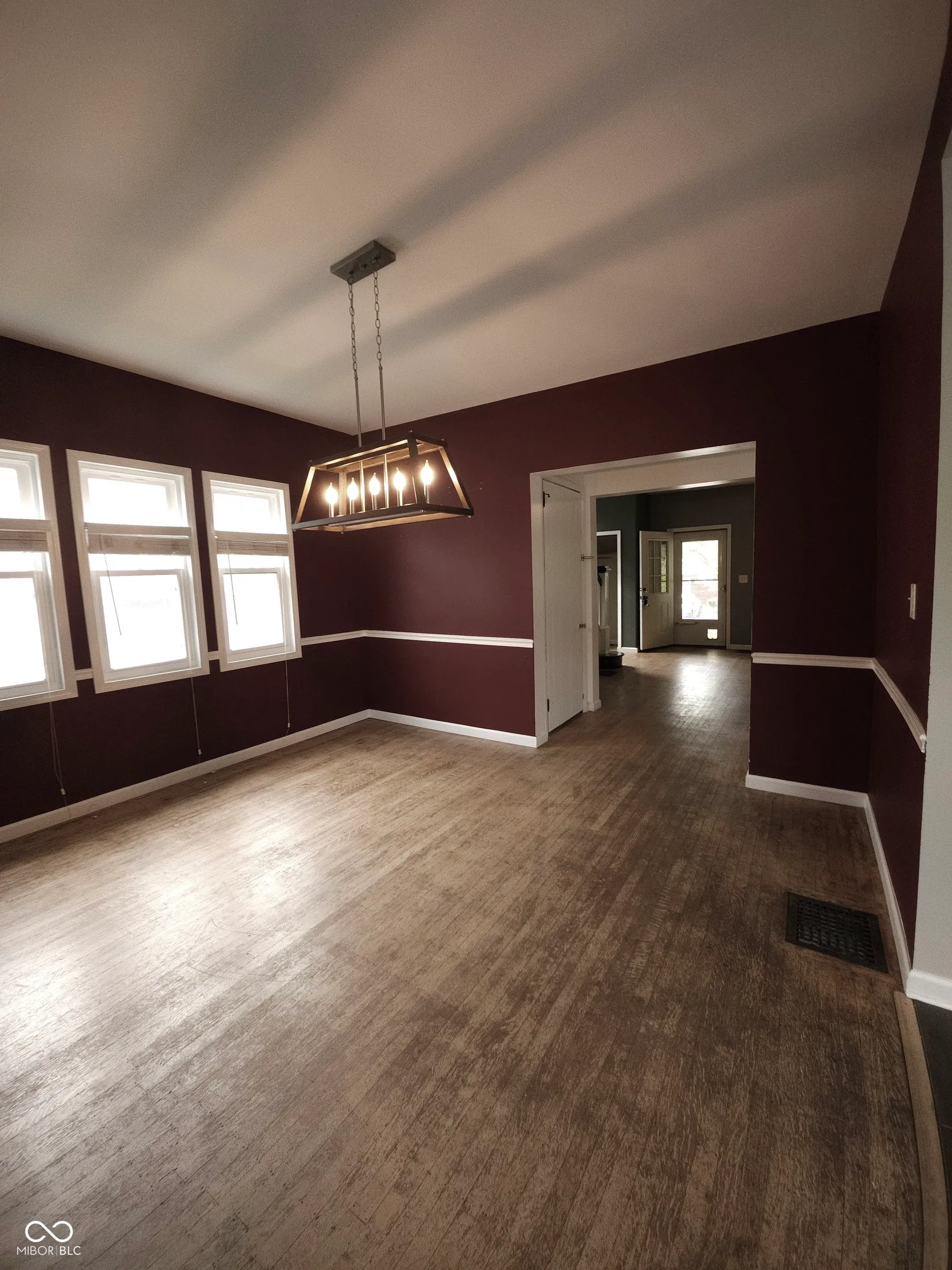 Indianapolis, Indiana 46201, United States, 3 Bedrooms Bedrooms, ,2 BathroomsBathrooms,Residential,Active,129759