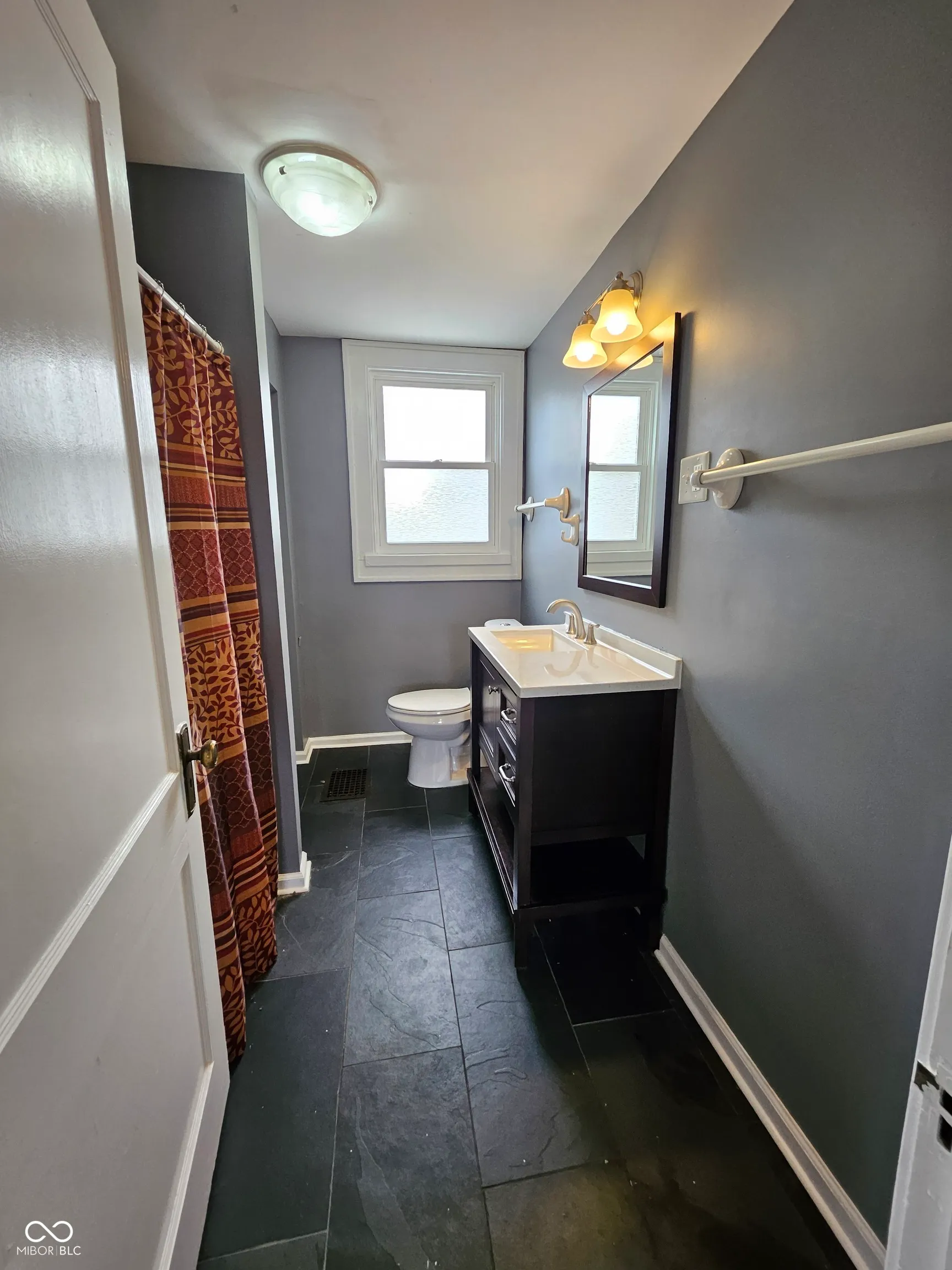 Indianapolis, Indiana 46201, United States, 3 Bedrooms Bedrooms, ,2 BathroomsBathrooms,Residential,Active,129759
