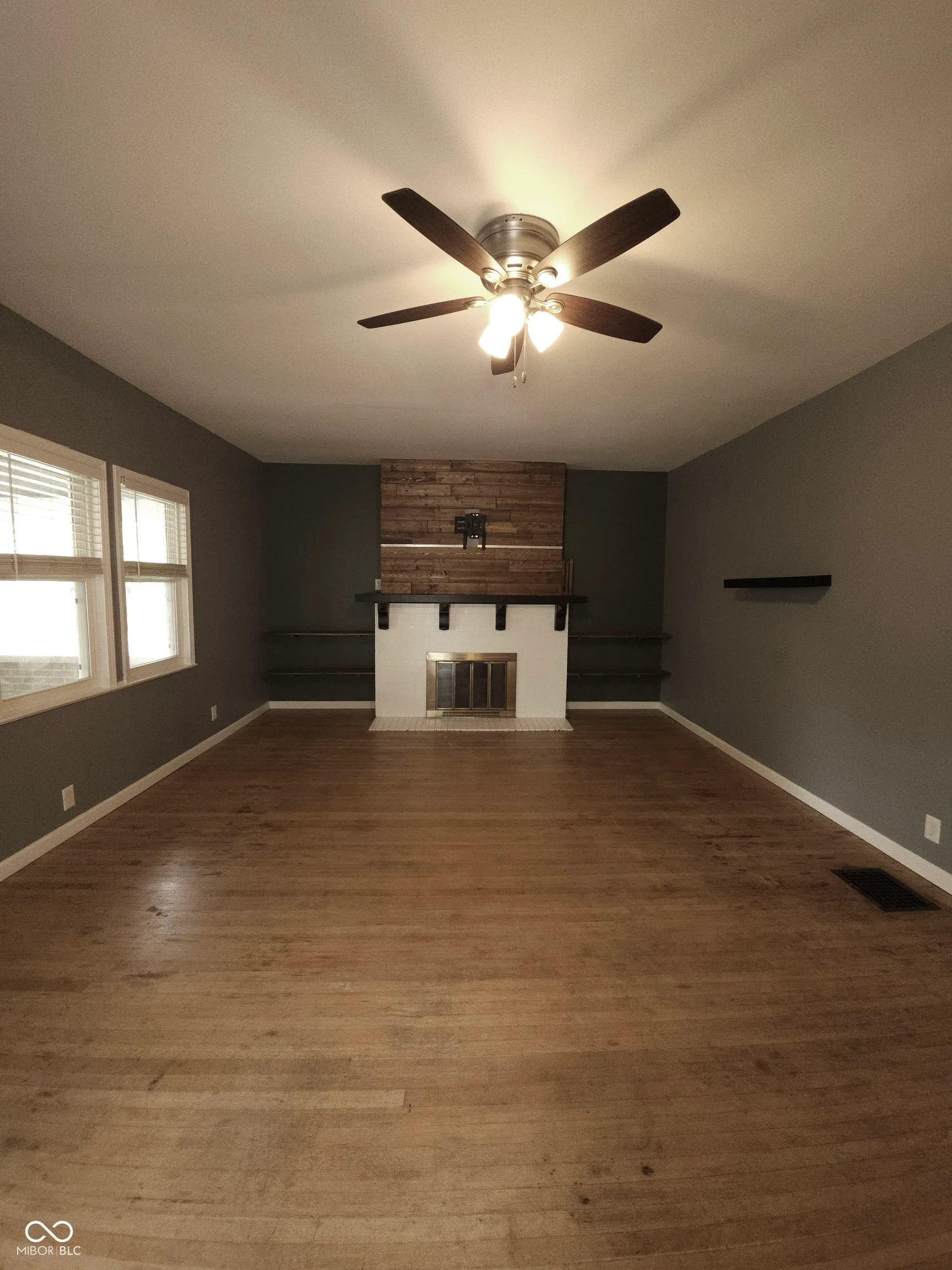 Indianapolis, Indiana 46201, United States, 3 Bedrooms Bedrooms, ,2 BathroomsBathrooms,Residential,Active,129759