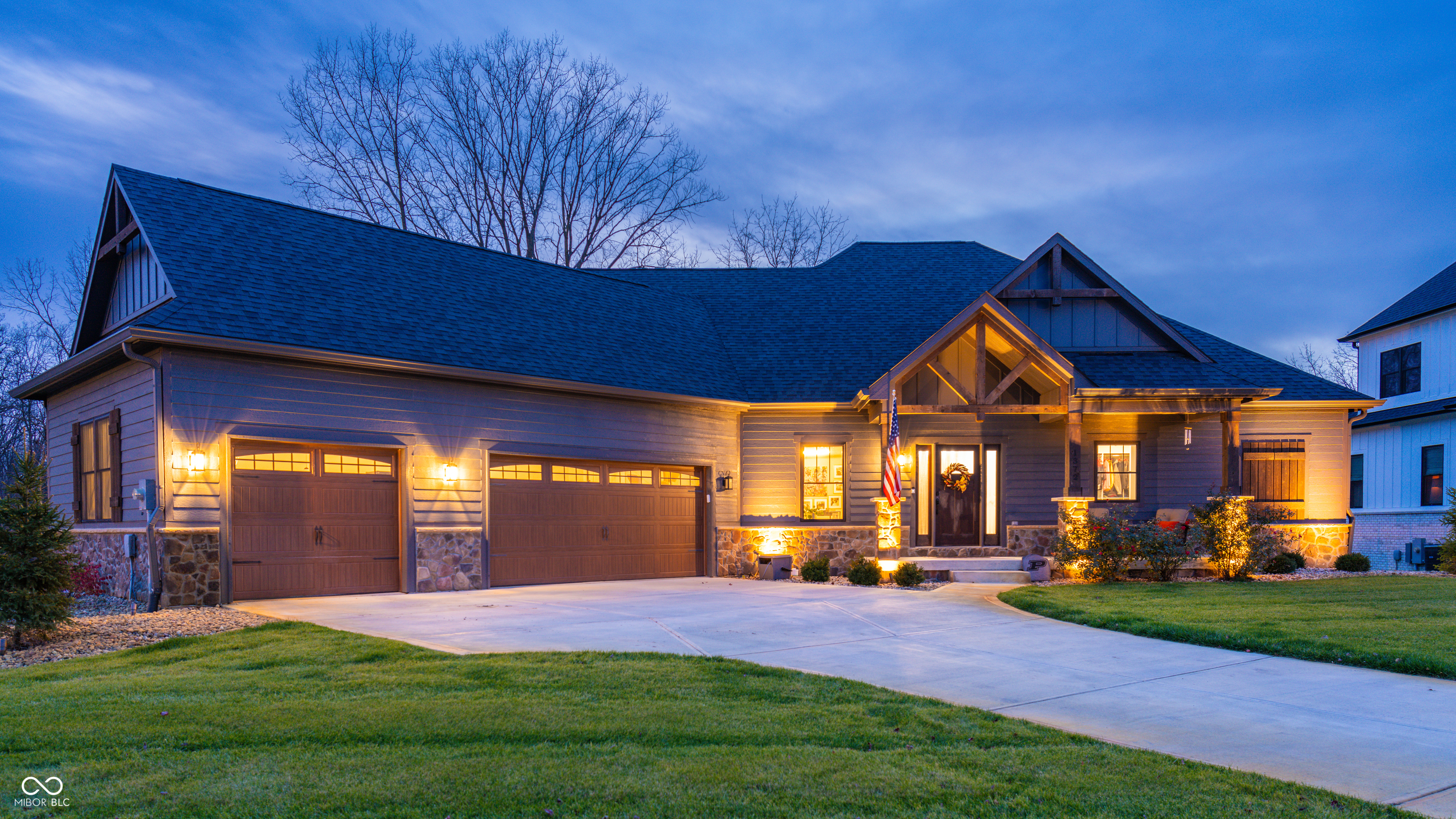 1372 N Stoney Brook