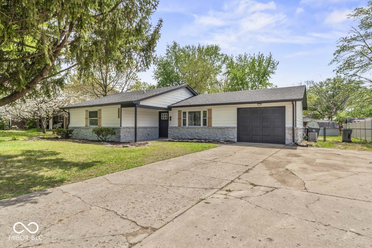 3611 E Southport Road
