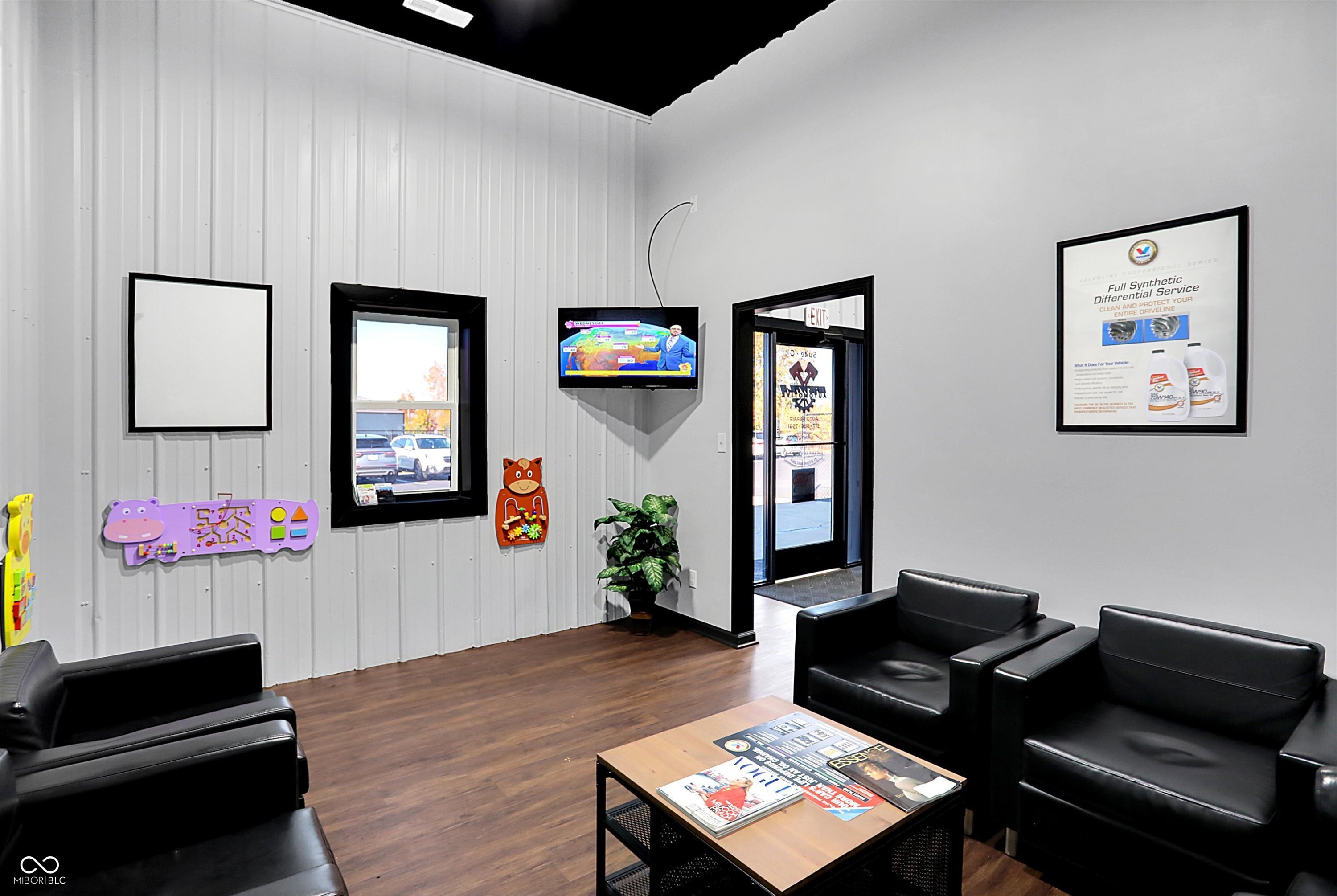 5210 Commerce Circle