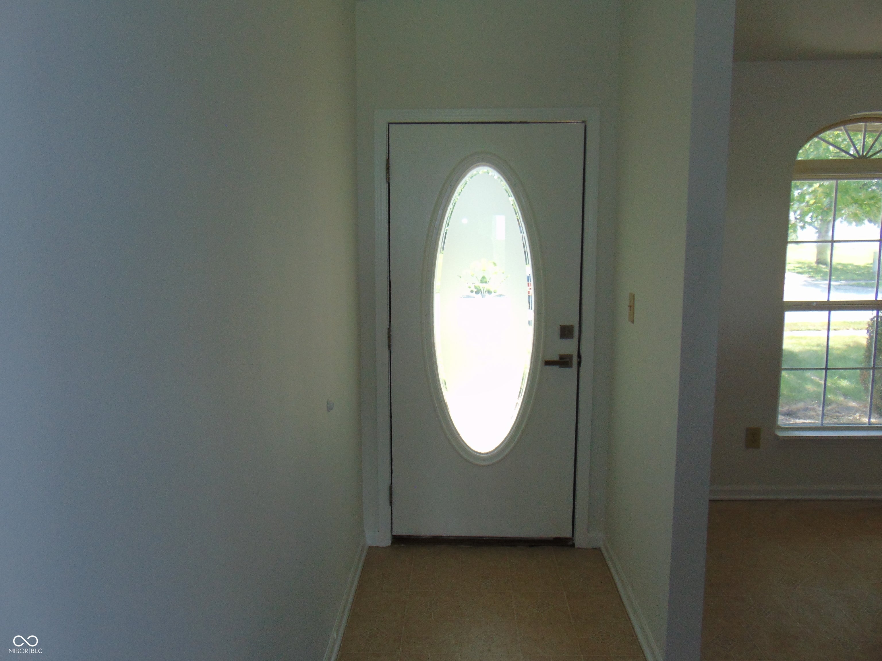 11108 Fall Drive