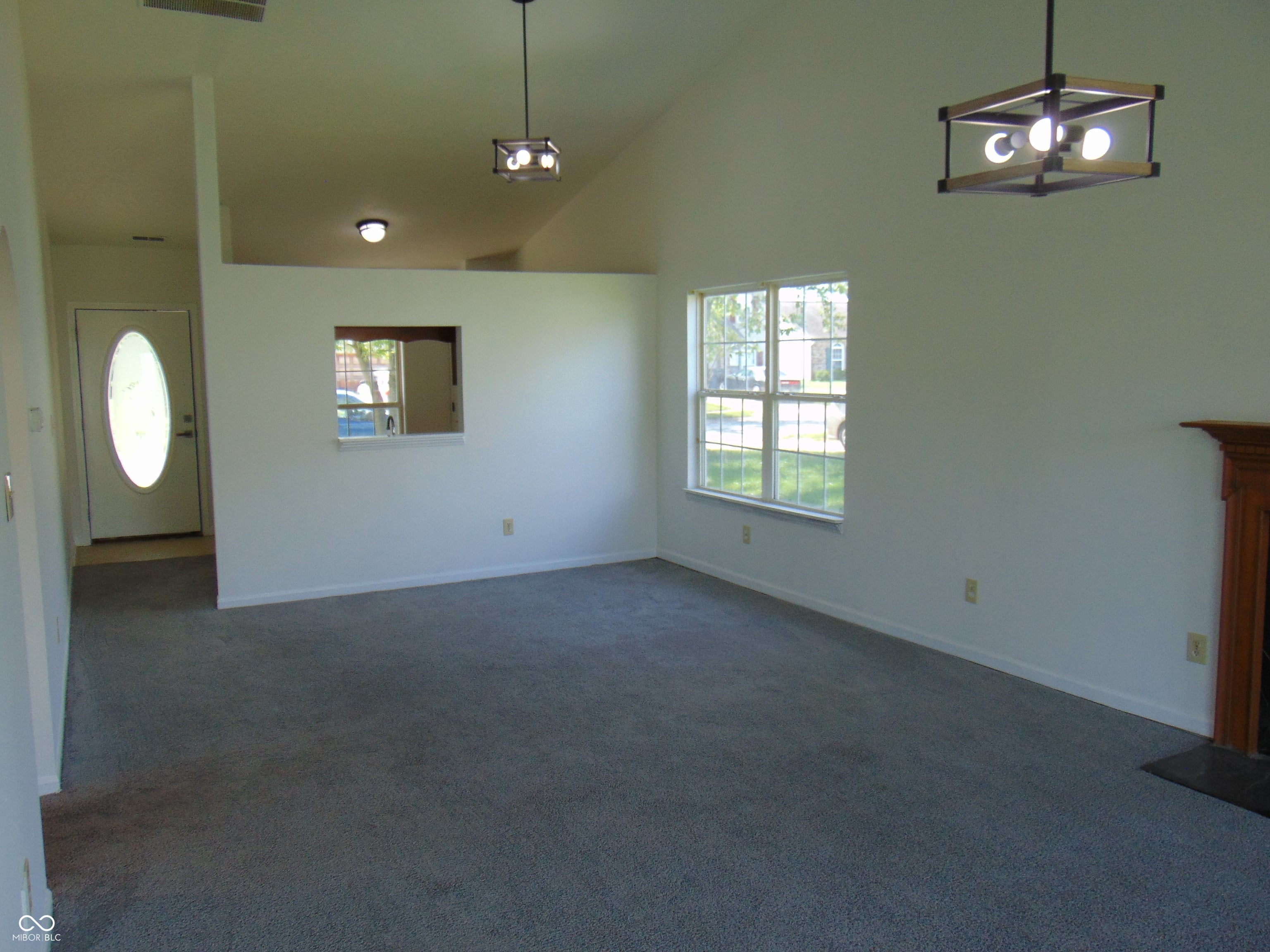 11108 Fall Drive