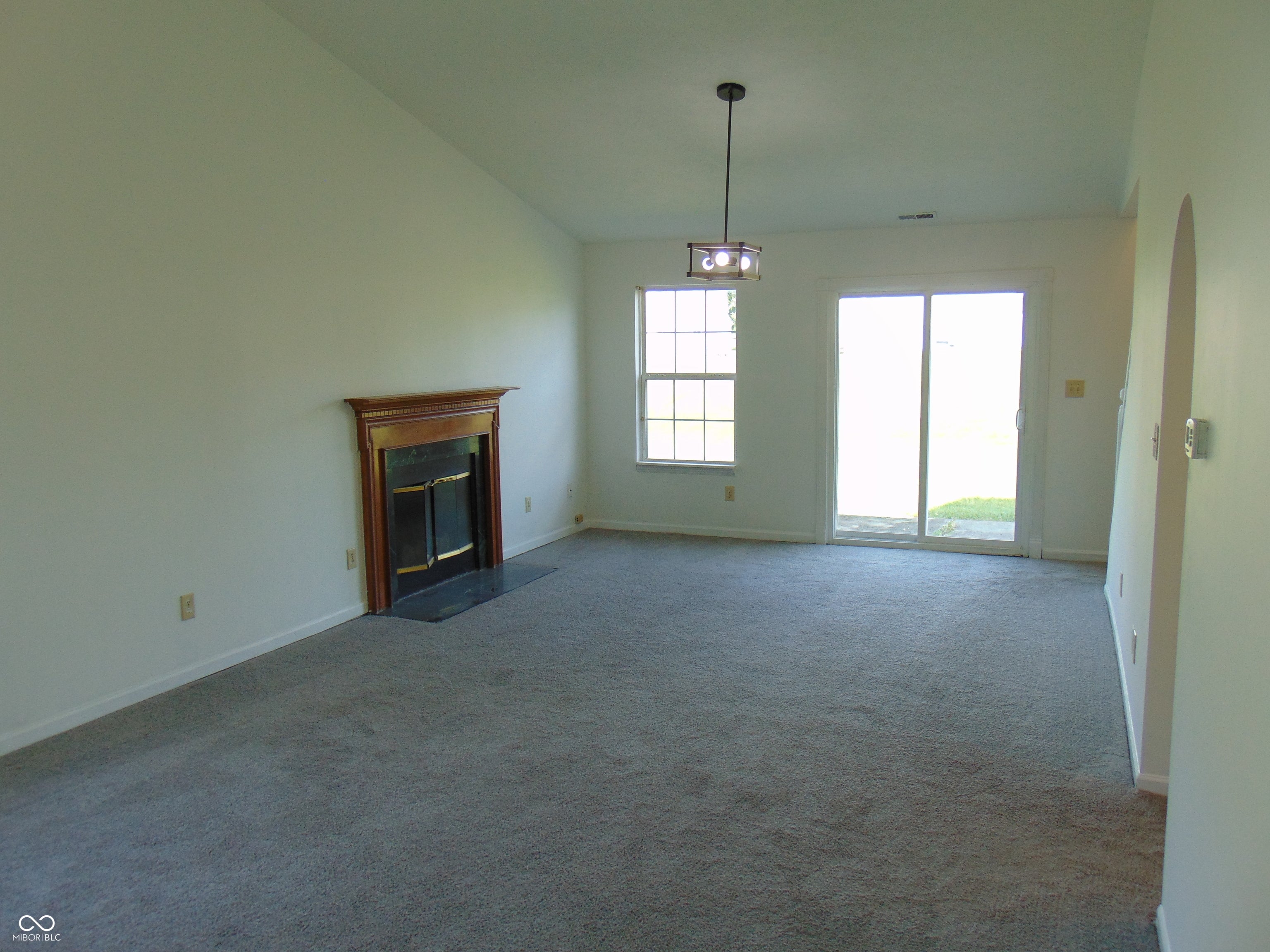 11108 Fall Drive