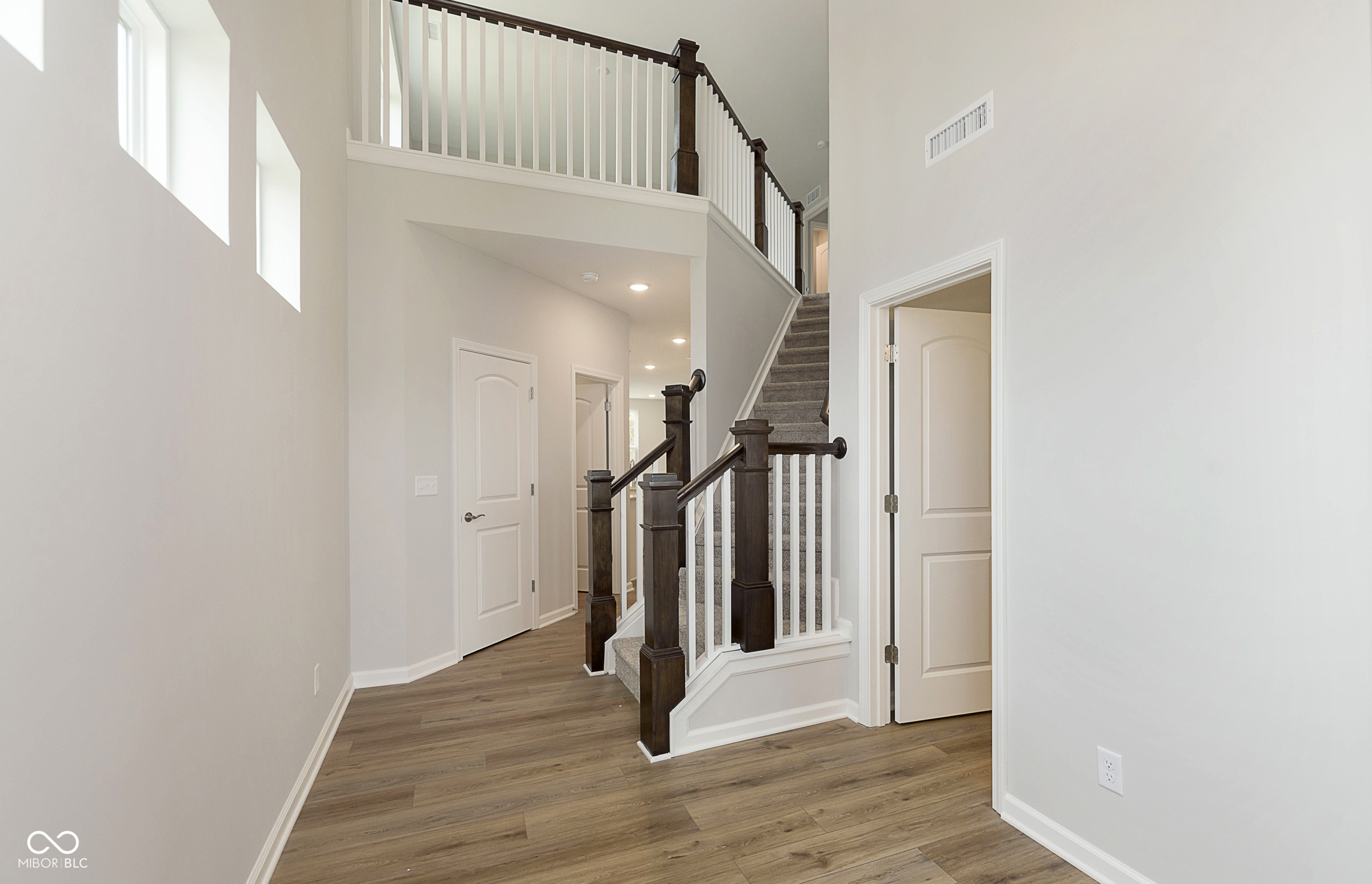 2579 Pearson Parkway