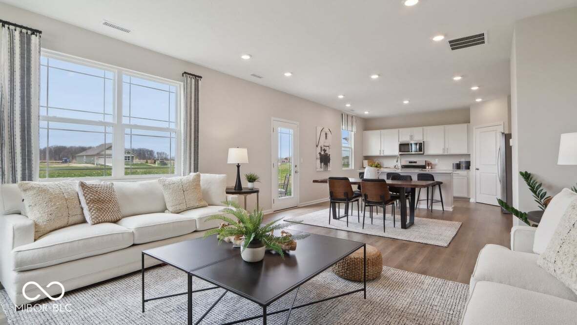 6247 Flag Stop Drive