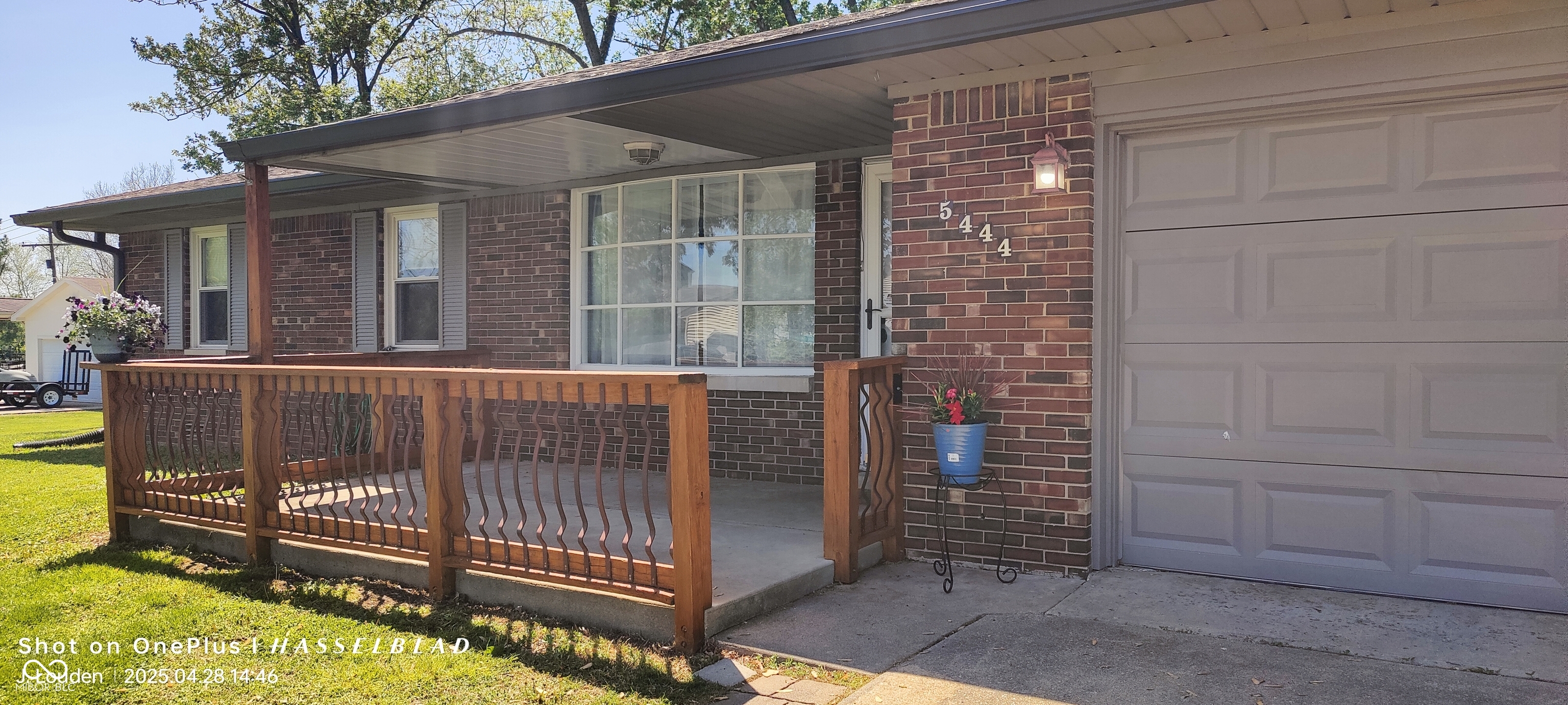 5444 S Holiday Drive